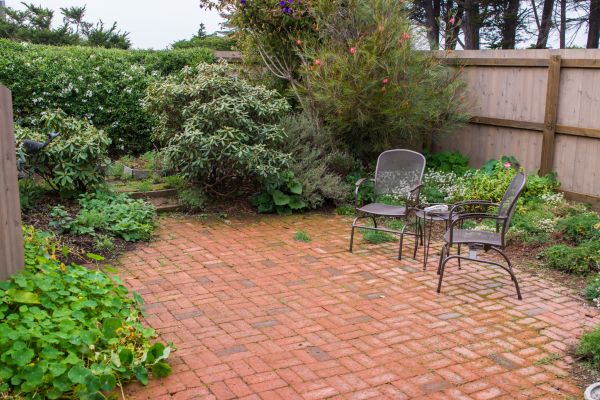 Brick Patio Repair in Columbia