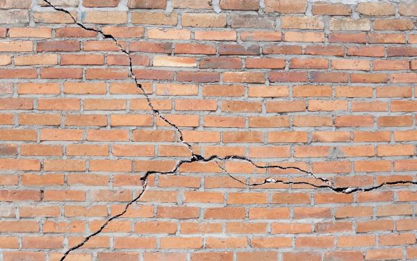 Cracked Brick Repair in Columbia
